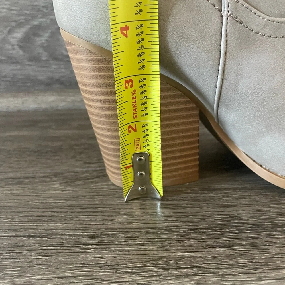 Qupid Women's Ankle Boots Taupe - Picture 11 of 12